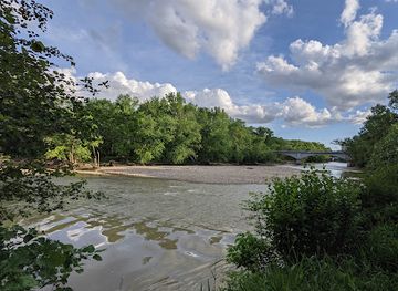 indiana/the-lakes-region/attraction/paradise-spring-historical-park