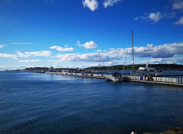 sweden/kosterhavet-national-park/attraction/stromstad-segelsallskap-badplats