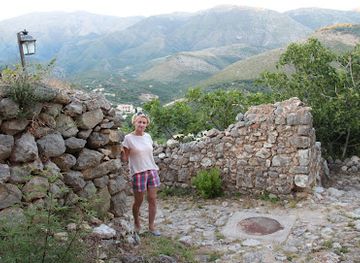 albania/central-albania/attraction/himara-castle