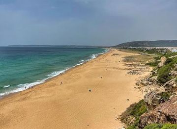 gibraltar/gorham-s-cave-complex/attraction/playa-de-zahara