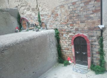 hungary/gyor/attraction/mini-lakas-a-lepcsoforduloban