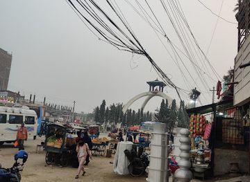 nepal/janakpur-zone/attraction/statue-of-ramanand-swami-ramanandchowk
