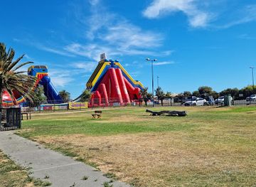 australia/adelaide/glenelg/attraction/west-beach-adventure