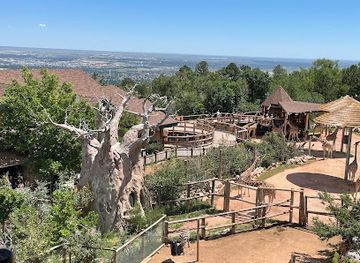 colorado/garden-of-the-gods/attraction/cheyenne-mountain-zoo