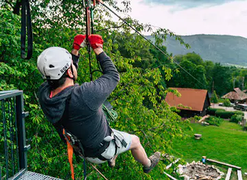 Zipline Gombasek