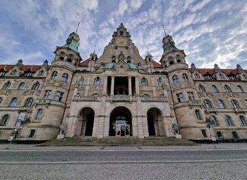 germany/lower-saxony/attraction/klaus-bahlsen-fountain