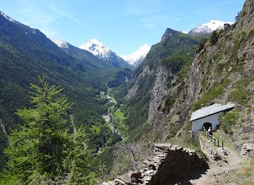 italy/gran-paradiso-national-park/attraction/eremo-di-saint-julien