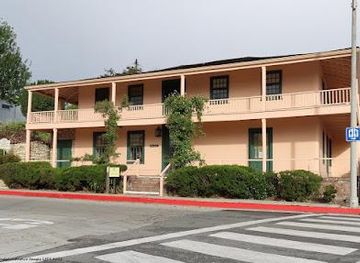 california/monterey/attraction/larkin-house