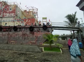 indonesia/aceh/attraction/museum-pltd-apung