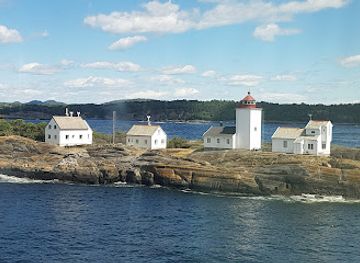 norway/vestfold/attraction/langoytangen-lighthouse