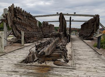 wisconsin/sheboygan/attraction/historical-landmark-lottie-cooper