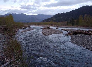 washington/northern-cascades/attraction/deming-homestead-eagle-park