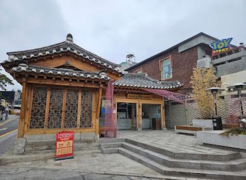 south-korea/seoul/attraction/gamgodang-gil