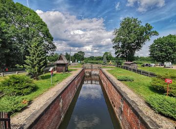 poland/podlachia/attraction/sluza-debowo