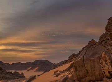 libya/tadrart-acacus/attraction/wadi-awis