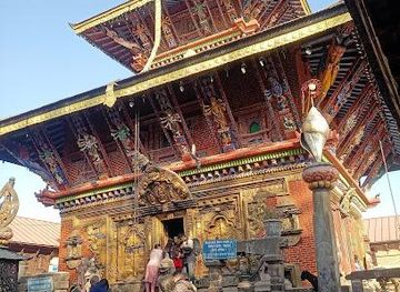 nepal/patan/attraction/changu-museum