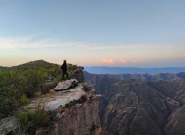 bolivia/torotoro-national-park/attraction/condor-viewpoint-torotoro