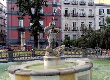 italy/sorrento/attraction/piazza-cavour