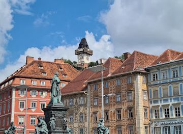 austria/styria/attraction/main-square-of-graz