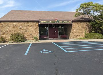 indiana/yellowwood-state-forest/attraction/brown-county-art-gallery