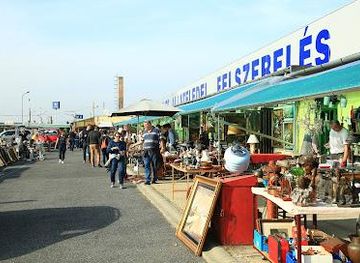 hungary/vac/attraction/ecseri-flea-market