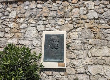 croatia/opatija/attraction/spomen-ploca-heinirch-von-litterow