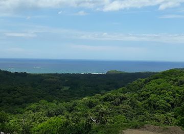 costa-rica/north-zone/attraction/playa-grande