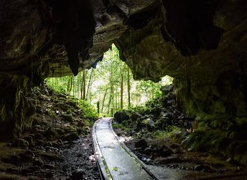 malaysia/mulu-national-park/attraction/lang-cave