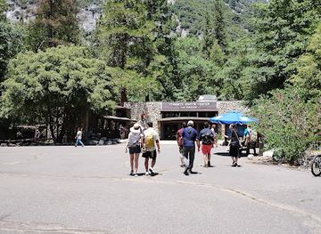 california/yosemite-village/attraction/indian-village-of-ahwahnee