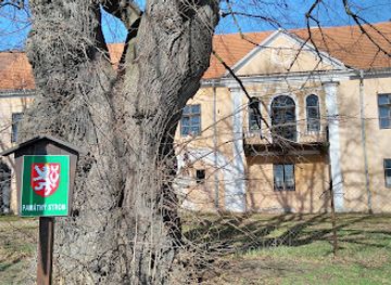 czechia/bohemia/attraction/mesice-castle