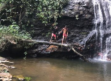 ghana/sogakope/attraction/akome-waterfall-akome-agate