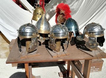 france/nimes/attraction/place-de-la-fontaine