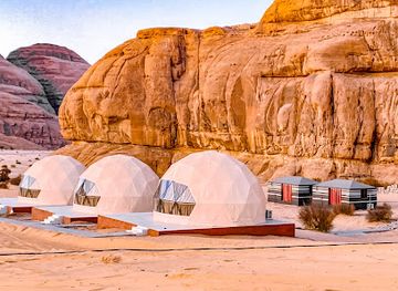 jordan/shawmari-wildlife-reserve/attraction/al-dhahibah-al-gharbiyah