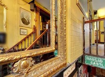 ireland/bray/attraction/the-hairy-lemon