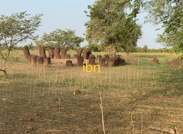 senegal/kaffrine/attraction/site-megalithique-a-kaffrine