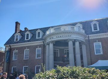 massachusetts/western-massachusetts/attraction/new-hampshire-building