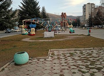 armenia/aparan-reservoir/attraction/elephant-s-carousel