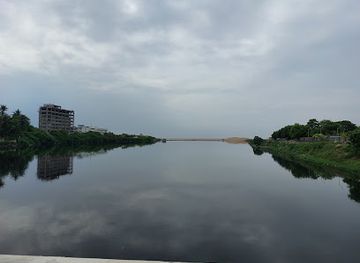 india/chennai/attraction/covum-river-mouth