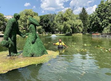 bulgaria/pleven/attraction/ferma-botanicheska-gradina