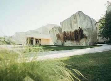 hungary/miskolc/attraction/bolyki-pinceszet-and-vineyards