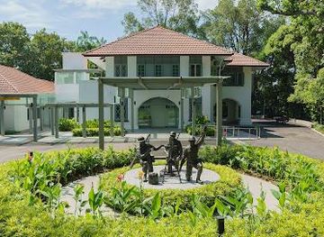 singapore/bukit-timah/attraction/reflections-at-bukit-chandu