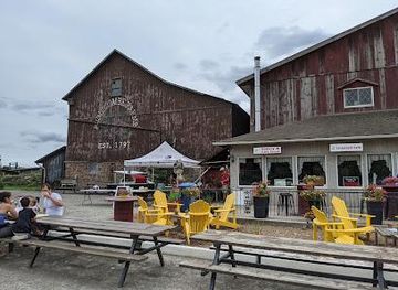 canada/niagara-falls/attraction/puddicombe-farms-winery-cider
