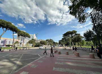 albania/tirana/skanderbeg-square/attraction/musical-note