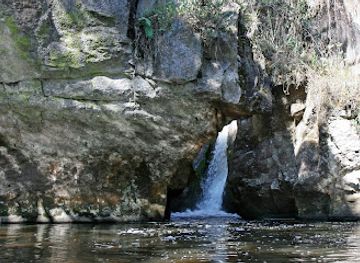 kenya/laikipia-plateau/attraction/mau-mau-cave