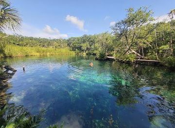 mexico/tulum/attraction/cenote-corazon-del-paraiso