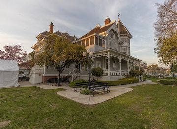 california/fresno/attraction/meux-home-museum