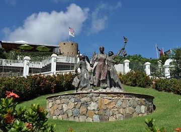 puerto-rico/culebra/attraction/three-queens-statue