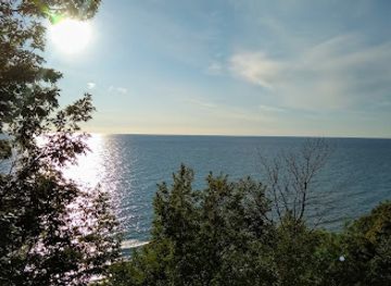 michigan/muskegon/attraction/flower-creek-dunes-nature-preserve