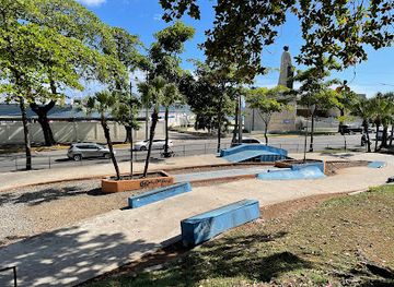 dominican-republic/santo-domingo-metropolitan-area/attraction/montesinos-bust