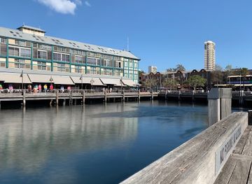 australia/south-west/attraction/finger-wharf